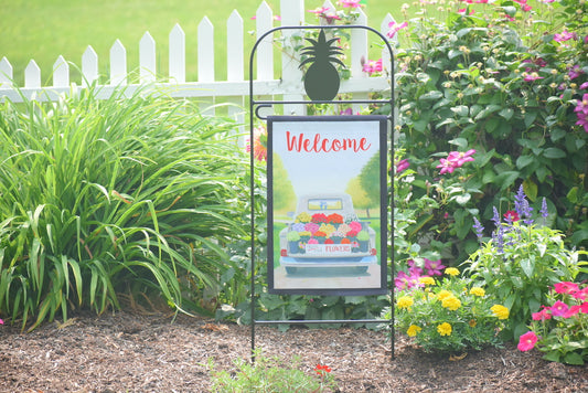 Small Garden Flag Arbor With Pineapple Cutout Design