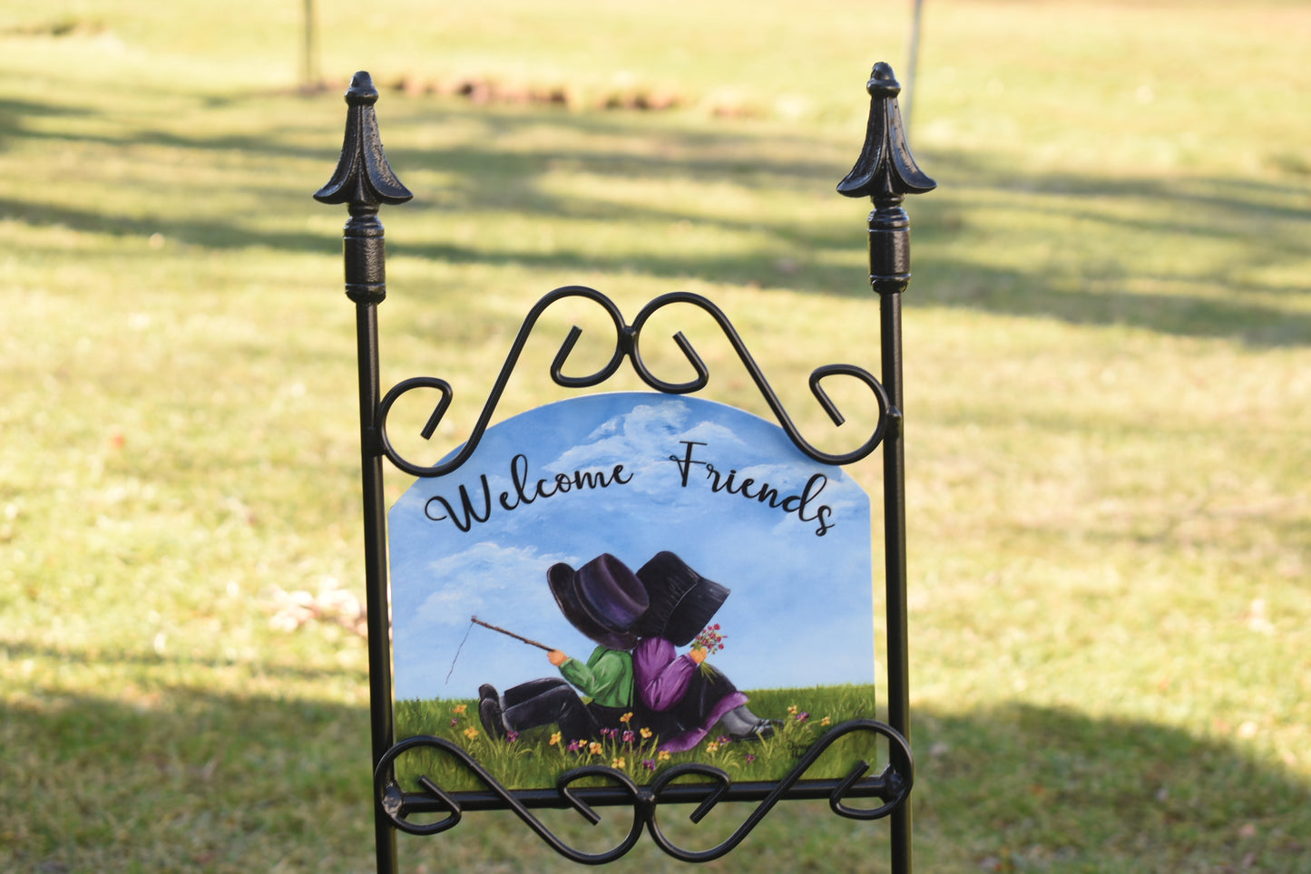 'Welcome Friends' Amish Children 8" Painted Sign